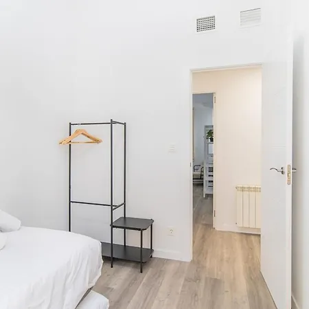 Apartment Your Luxury Getaway In Downtown Saragossa