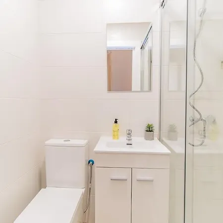 Apartment Your Luxury Getaway In Downtown Zaragoza