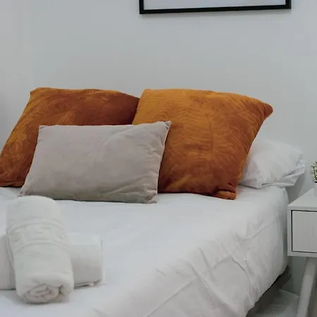 Lejlighed Your Luxury Getaway In Downtown *