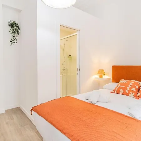 Your Luxury Getaway In Downtown *